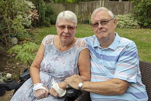Outdated: Stan Pinnington, with wife Joyce, suggests giving the £10 to the needy