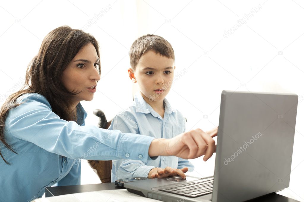 depositphotos 10137329 stock photo internet search lesson